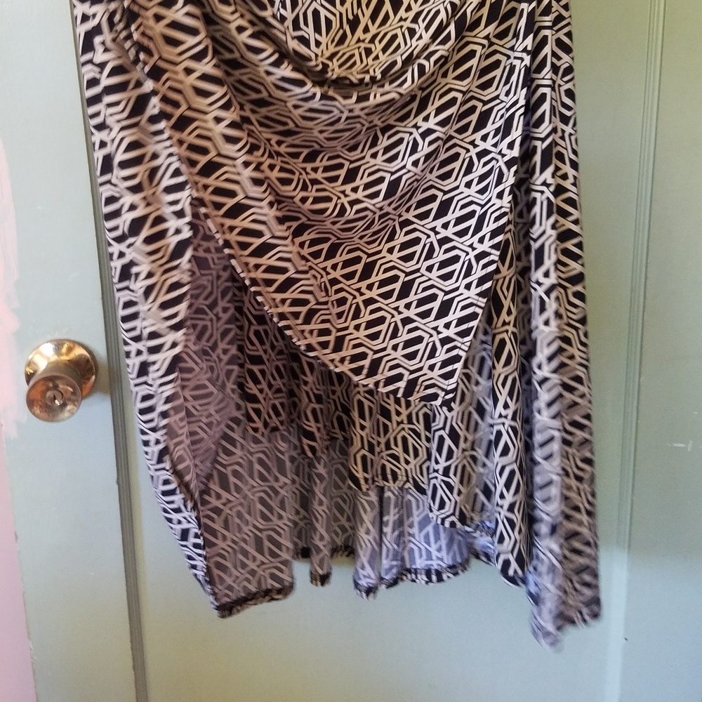 Patterned dress - Picture 3 of 3